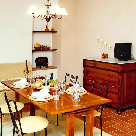 Cerbaiola, Dom wakacyjny