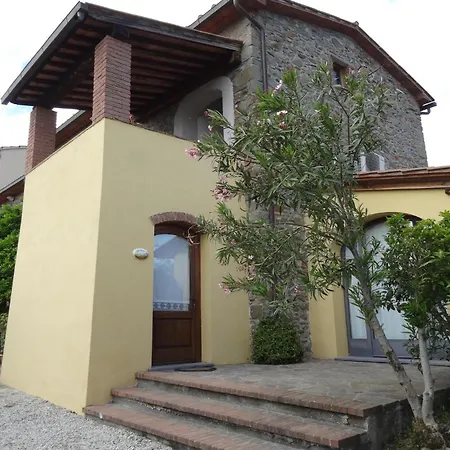 Cerbaiola, Dom wakacyjny *